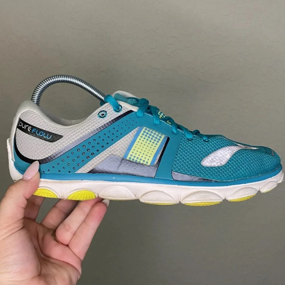 Brooks Pureflow 4 Women’s 9.5 B Turquoise White Running 1201801B358 - Picture 1 of 6